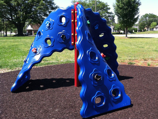 3 Panel Cyclone Challenger